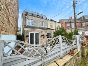 Photo 11- click for photo gallery